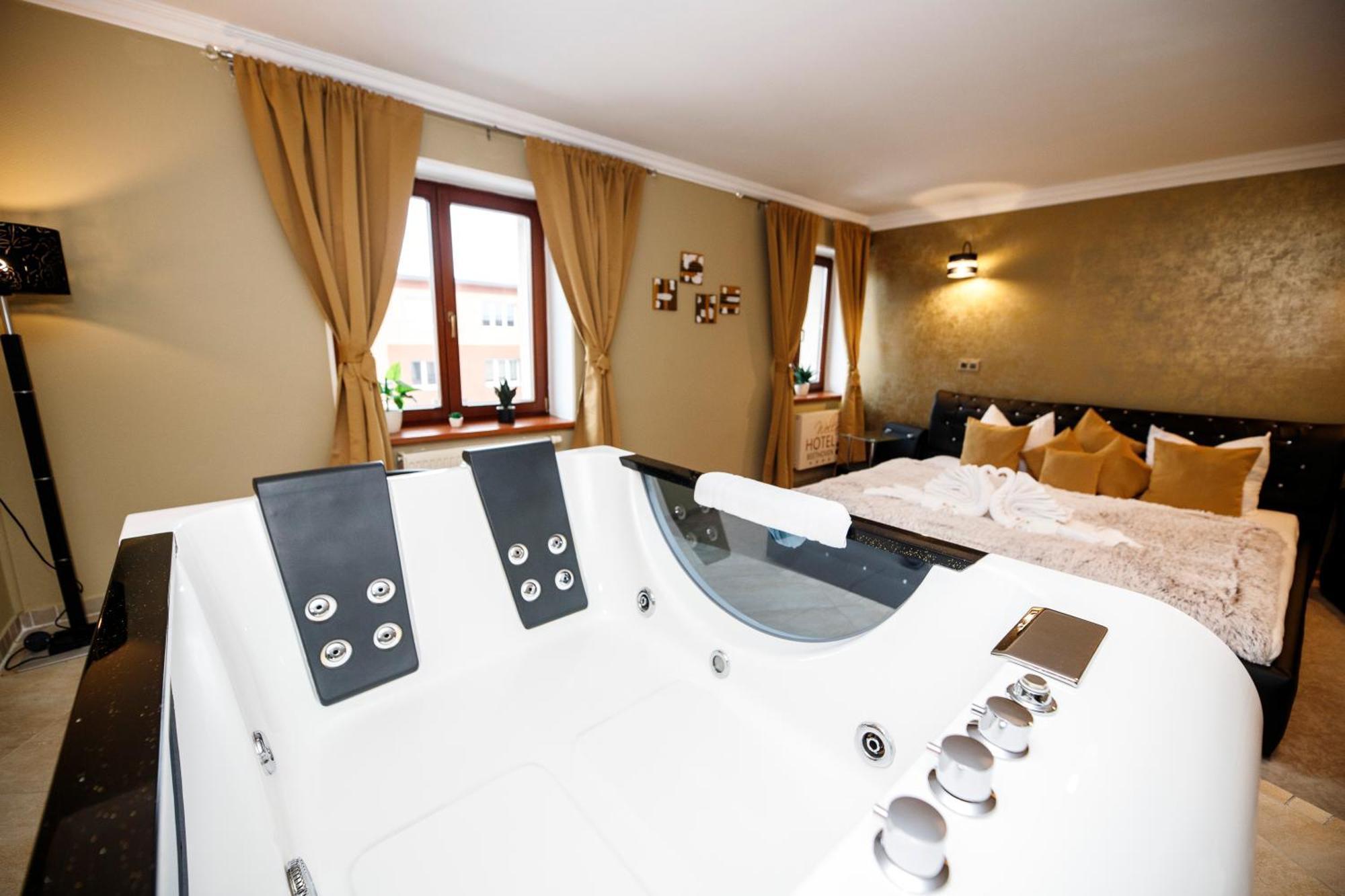 Wellness Hotel Beethoven Chomutov Luaran gambar